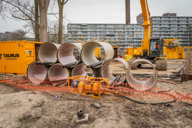 Buis van de sifon in delen