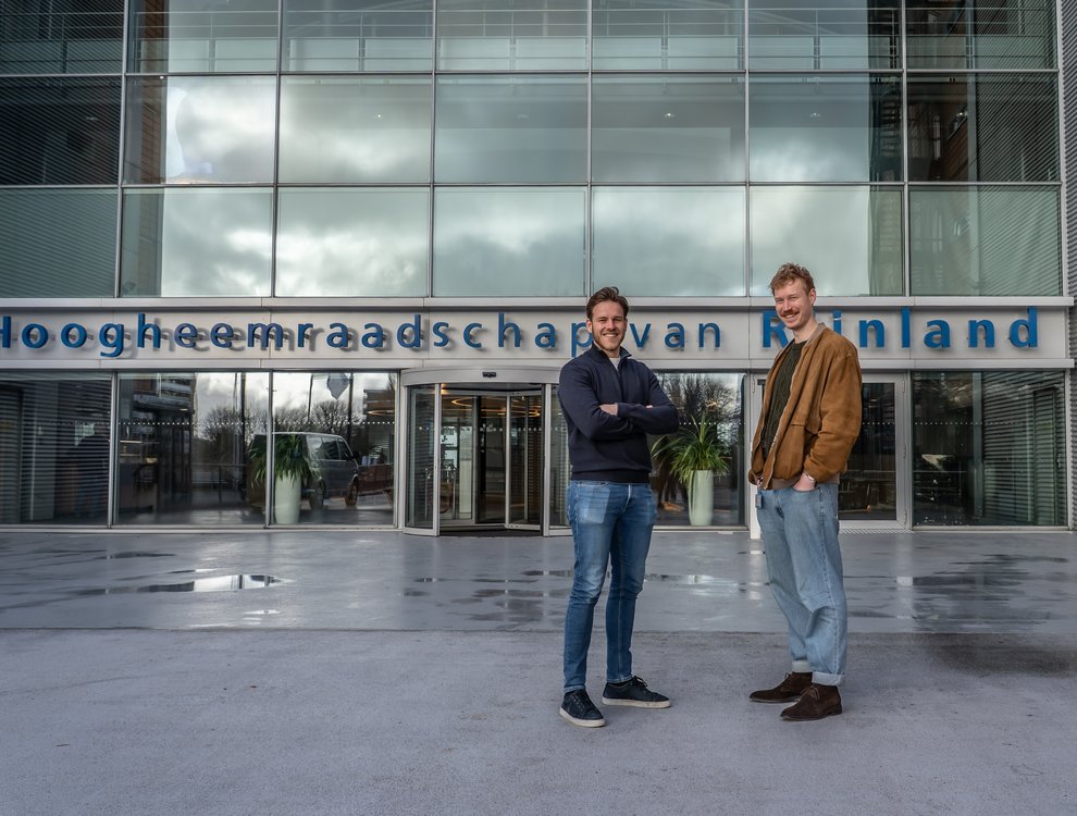 Trainees Emile en Rik vertellen