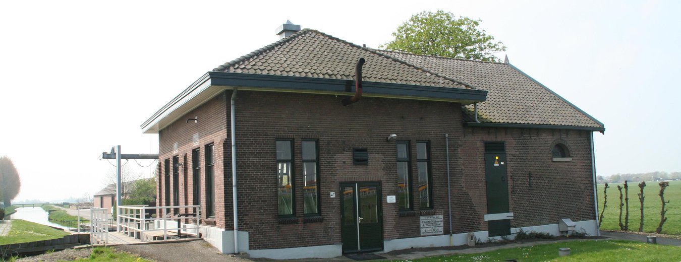 Gemaal_Bulaeus_Brack_exterieur_2_.2e16d0ba.fill-1350x520