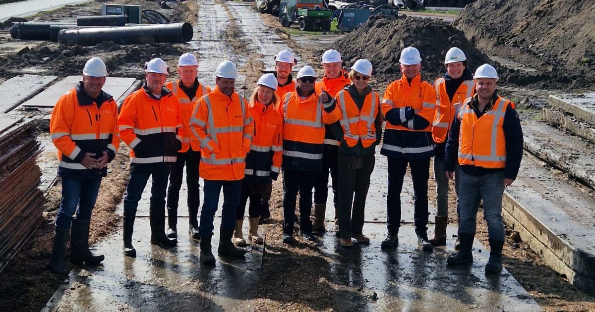 Directie op werkbezoek bij project Persleiding Hoofddorp