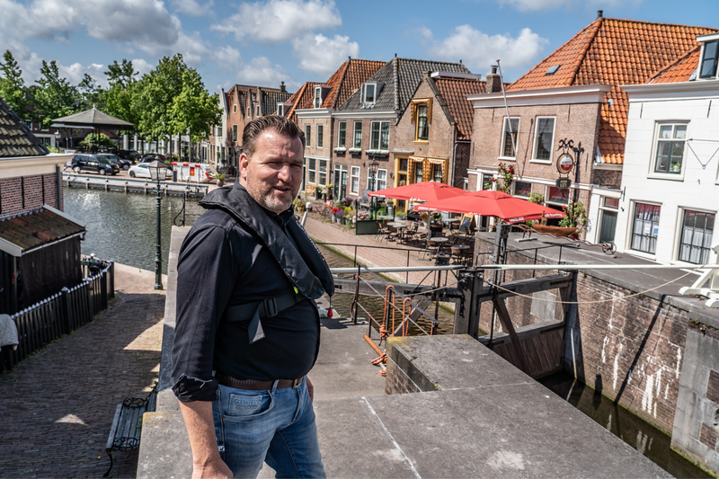 Jan Willem voor de lens Spaarndam (5)