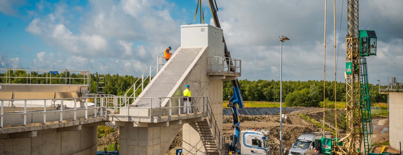 Retourslibgemaal nabezinktank AWS Zwanenburg in aanbouw