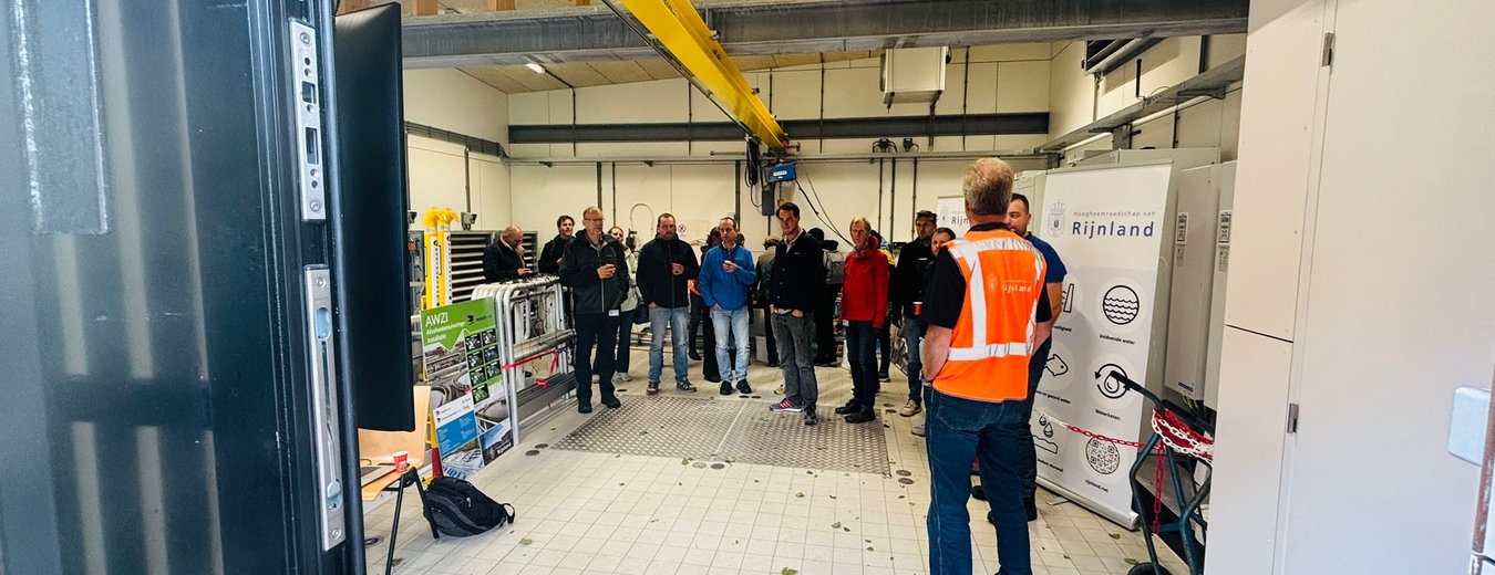 f0827275-c57d-4834-8f7f-ac73c0918b44